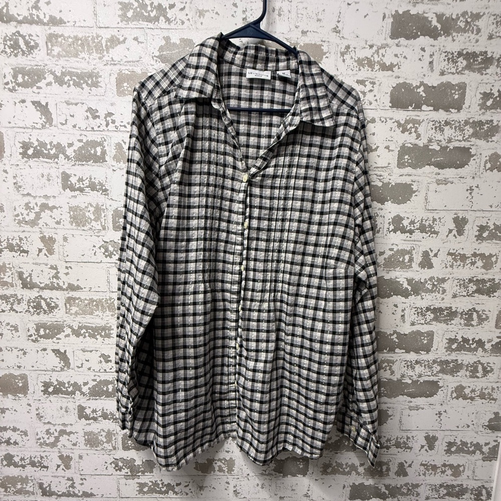 Liz Claiborne Black and White Checkered Shirt